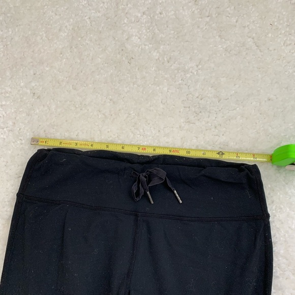 Lululemon Wunder Under Sweatpants - size 6 - Picture 5 of 5
